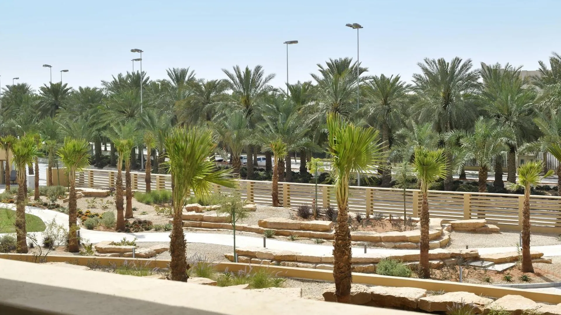 فندق ماريوت الرياض ديبلوماتيك كورتير